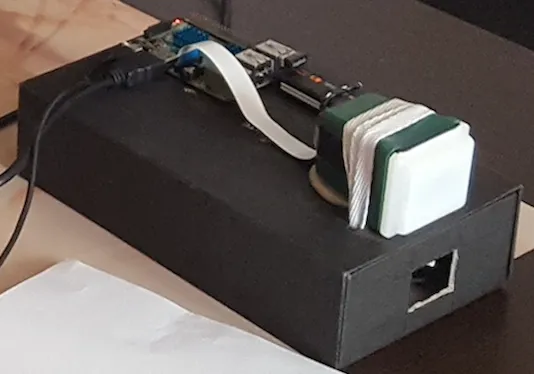 Vintage Slide Digitization Solution